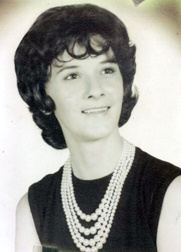 Gloria Jean Kinley